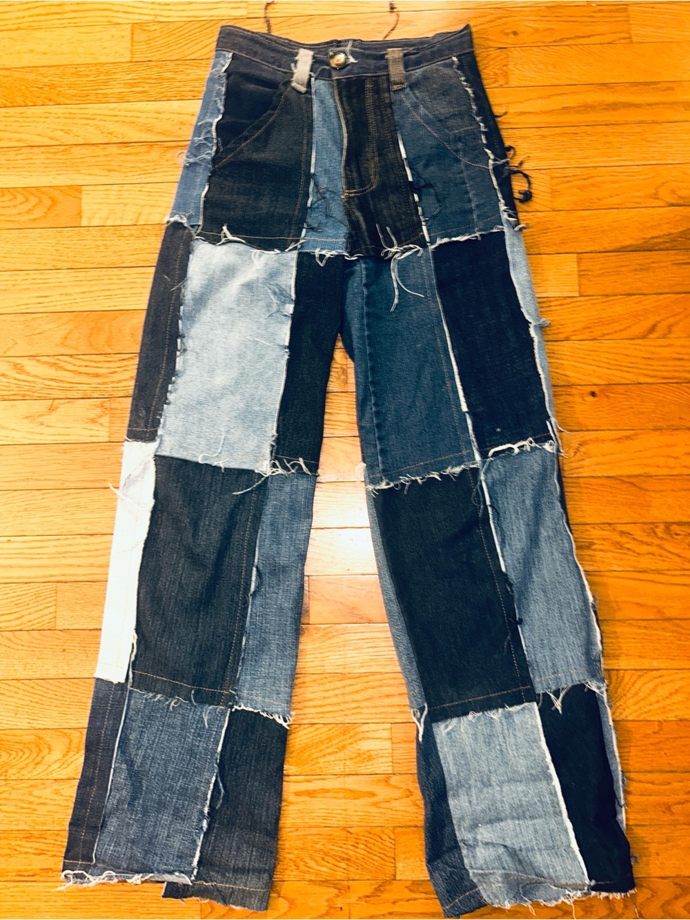 OUTRAGEOUS sz 26 x 32 Patchwork Blue Jeans - Multitone Denim pieces